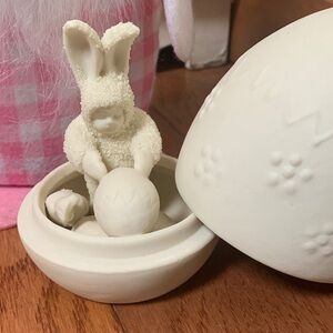 Adorable Cream Bunny with Egg Decor